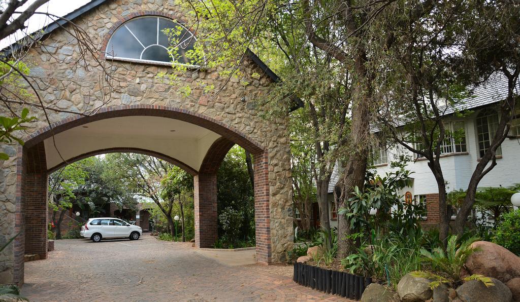 Gooderson Fabz Garden Hotel Sandton Εξωτερικό φωτογραφία